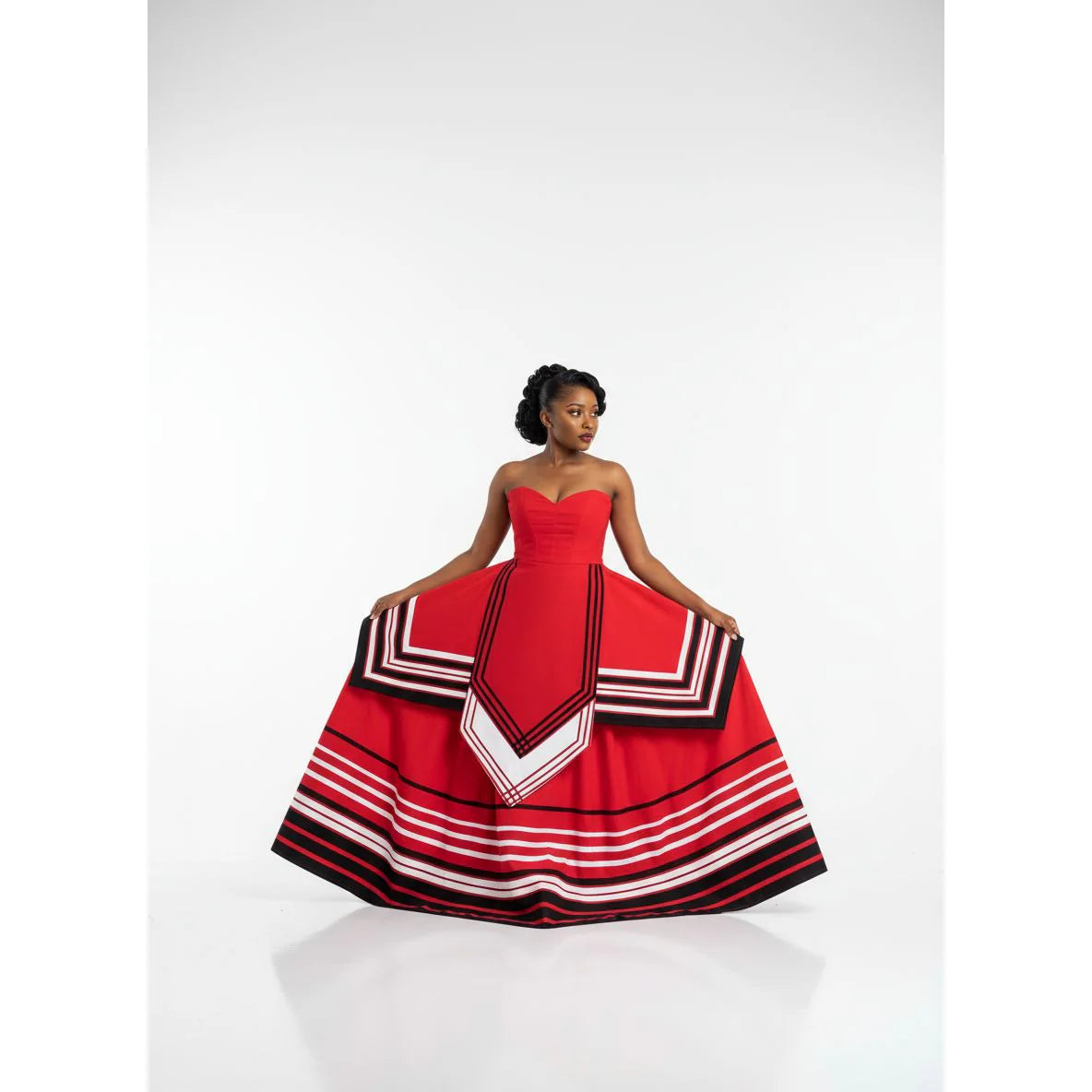 Heritage Luxe Sleeveless Midi 👗✨🌺